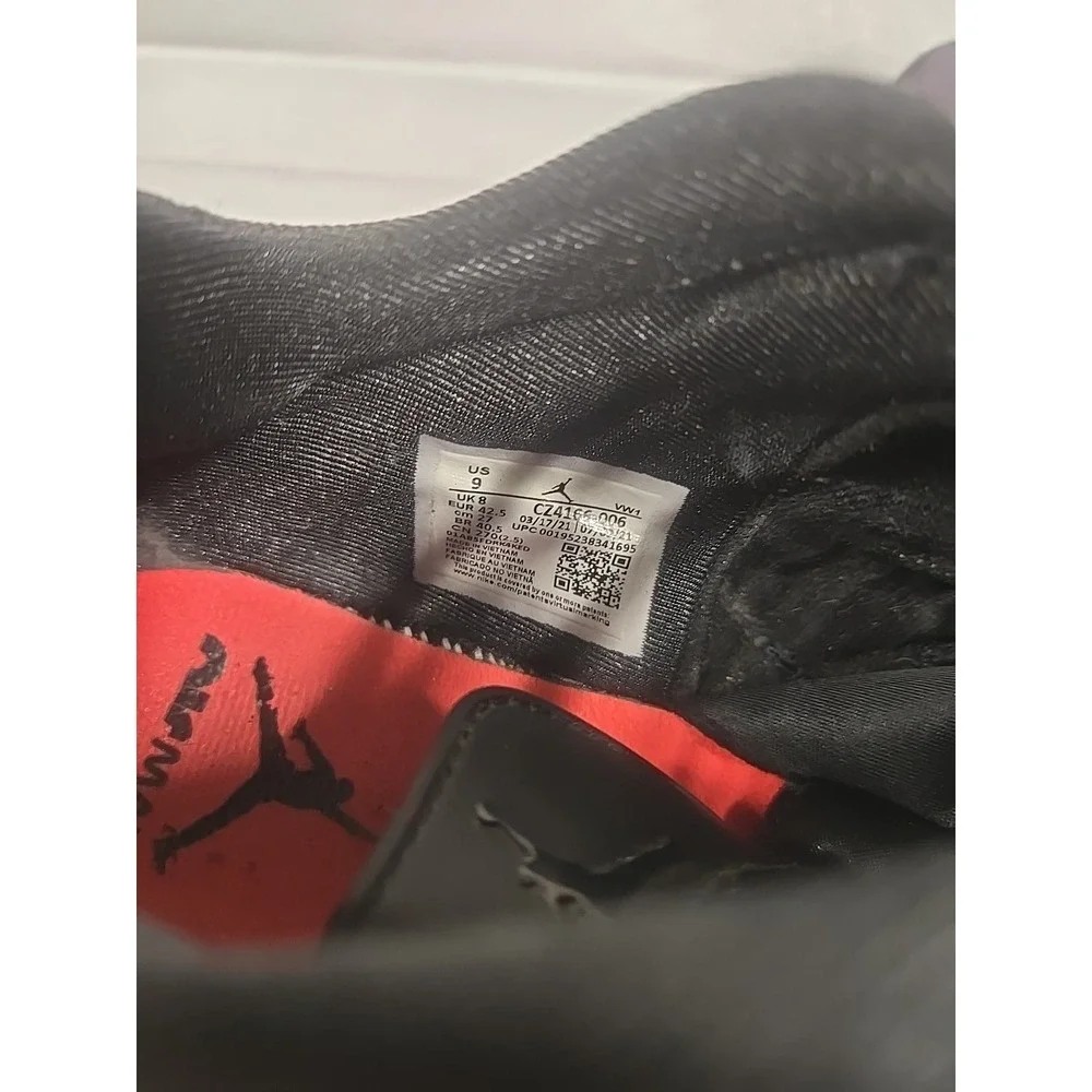Size 9 - Jordan Point Lane Black